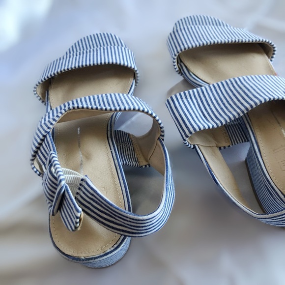 Blue and White Sandals- NEW NEW NEW - Picture 2 of 5